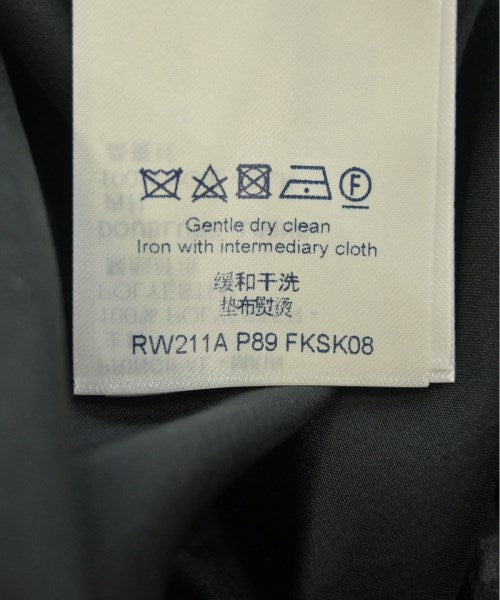 LOUIS VUITTON กระโปรงยาวถึงเข่า