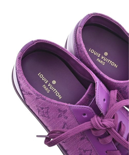 LOUIS VUITTON รองเท้าผ้าใบ