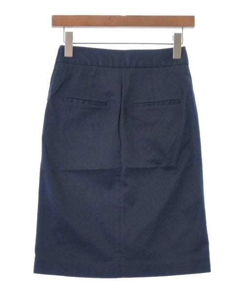 LOUIS VUITTON กระโปรงยาวถึงเข่า