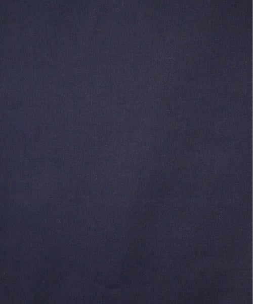 LOUIS VUITTON กระโปรงยาวถึงเข่า