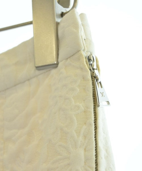 LOUIS VUITTON กระโปรงสั้น