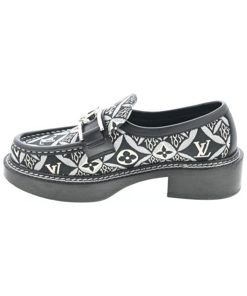 LOUIS VUITTON รองเท้าออกงาน/รองเท้าไม่มีส้น