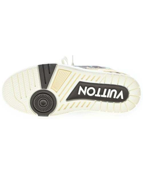 LOUIS VUITTON รองเท้าผ้าใบ