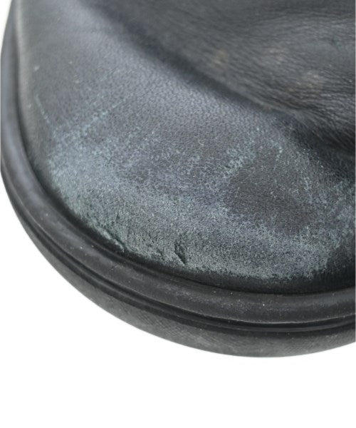 LOUIS VUITTON รองเท้าผ้าใบ