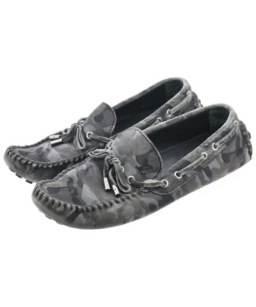 LOUIS VUITTON รองเท้าผ้าใบ