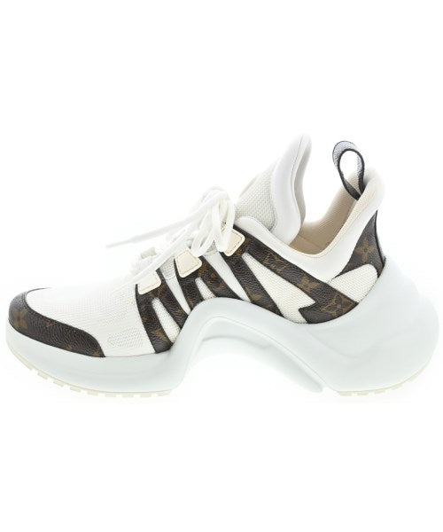 LOUIS VUITTON รองเท้าผ้าใบ