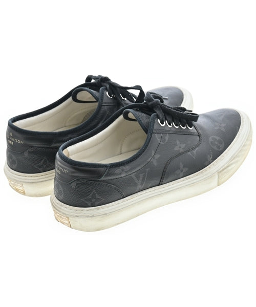 LOUIS VUITTON รองเท้าผ้าใบ