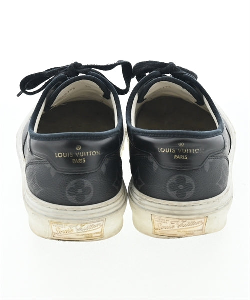 LOUIS VUITTON รองเท้าผ้าใบ