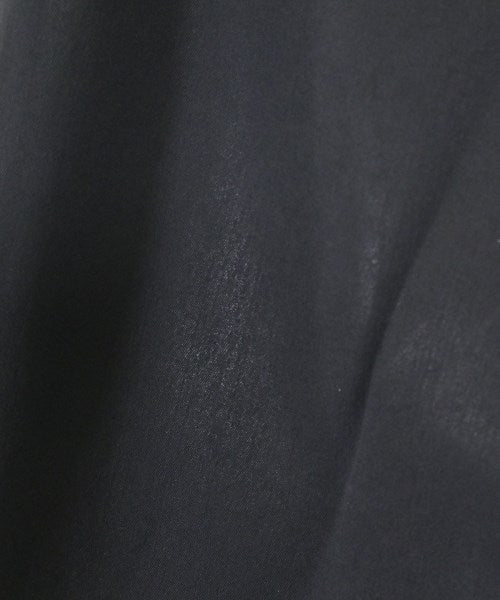 LOUIS VUITTON กระโปรงยาวถึงเข่า