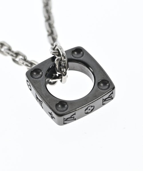 LOUIS VUITTON สร้อยคอ