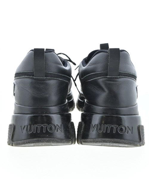 LOUIS VUITTON รองเท้าผ้าใบ