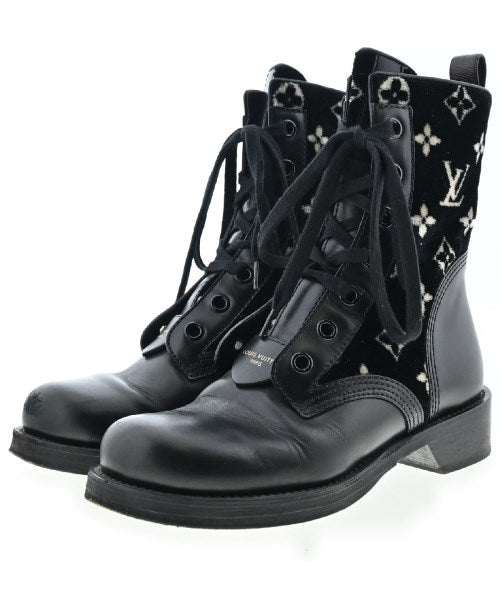 LOUIS VUITTON รองเท้าบูท