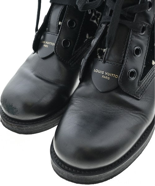 LOUIS VUITTON รองเท้าบูท