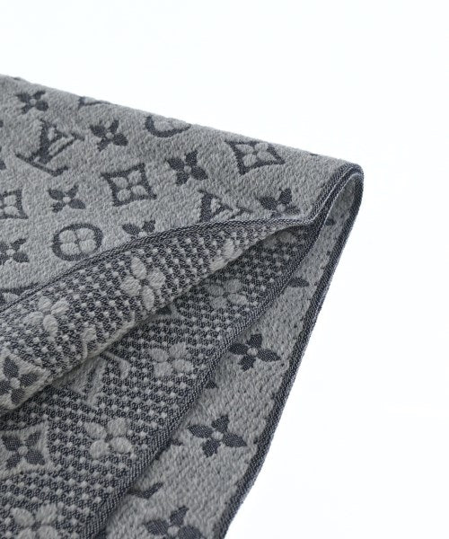 LOUIS VUITTON ผ้าพันคอกันหนาว