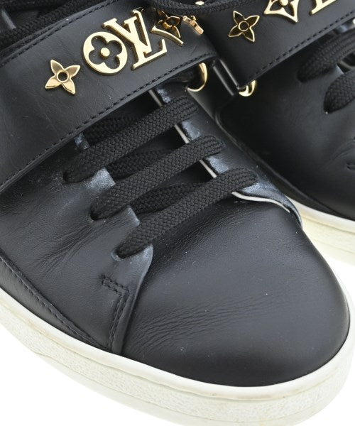 LOUIS VUITTON รองเท้าผ้าใบ