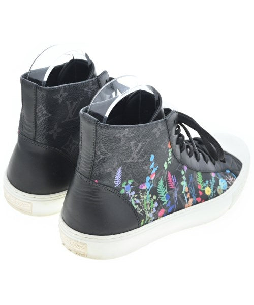 LOUIS VUITTON รองเท้าผ้าใบ