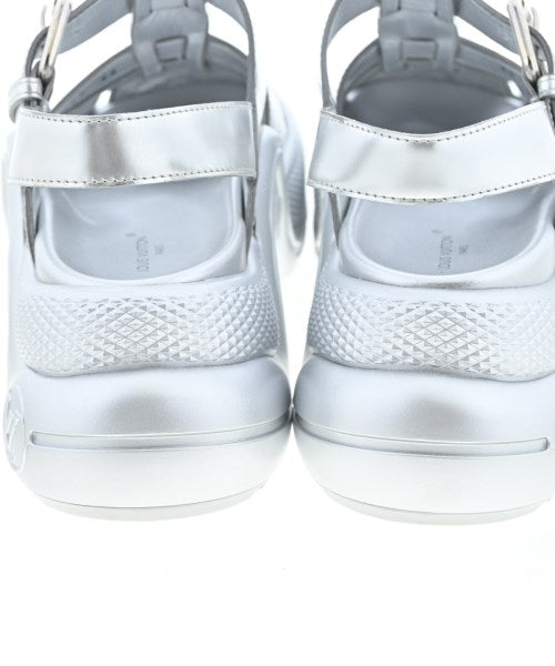 LOUIS VUITTON รองเท้าแตะ
