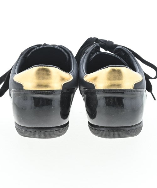 LOUIS VUITTON รองเท้าผ้าใบ