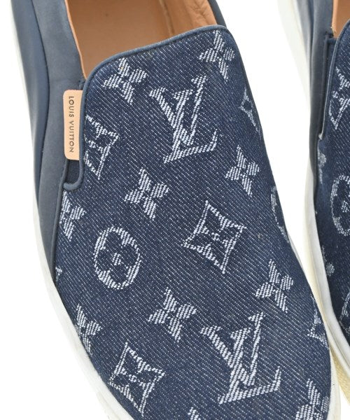LOUIS VUITTON รองเท้าผ้าใบ