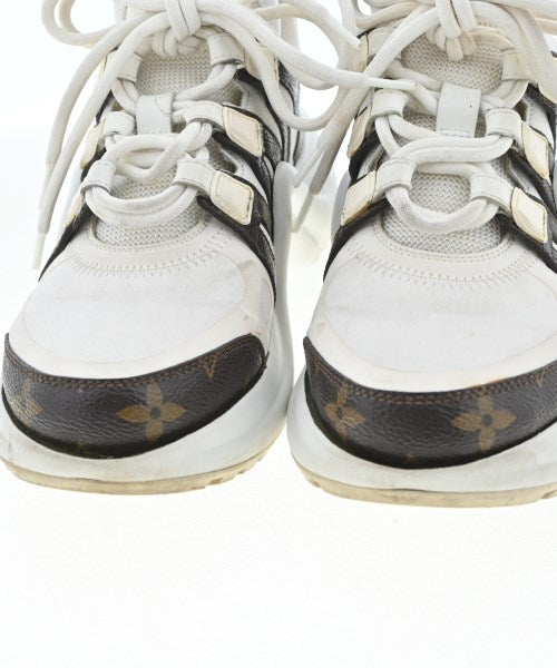 LOUIS VUITTON รองเท้าผ้าใบ