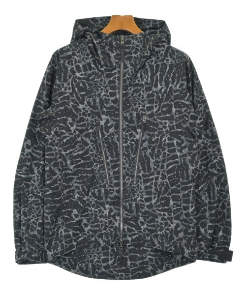 LOUIS VUITTON เสื้อพาร์กาภูเขา