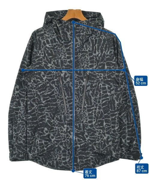 LOUIS VUITTON เสื้อพาร์กาภูเขา