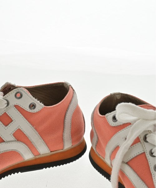 HERMES รองเท้าผ้าใบ