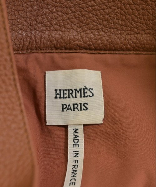 HERMES กระโปรงยาวถึงเข่า