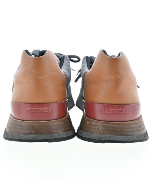 HERMES รองเท้าผ้าใบ