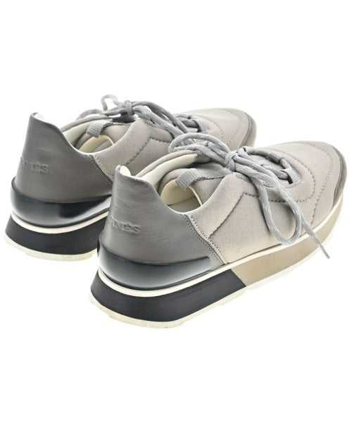 HERMES รองเท้าผ้าใบ