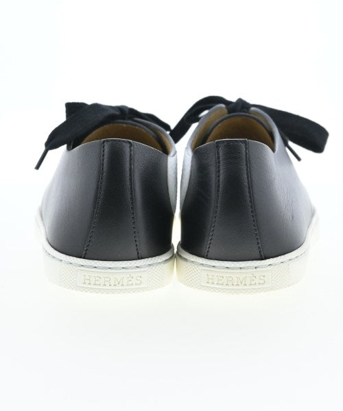 HERMES รองเท้าผ้าใบ