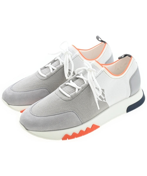 HERMES รองเท้าผ้าใบ