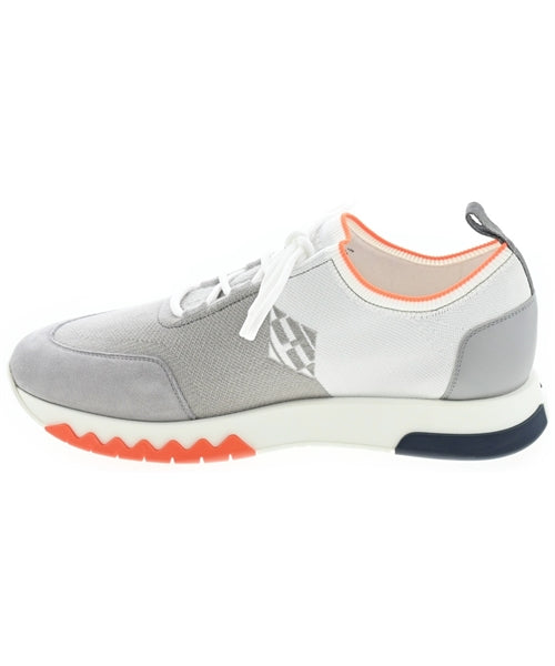 HERMES รองเท้าผ้าใบ