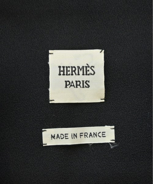 HERMES กระโปรงยาวถึงเข่า