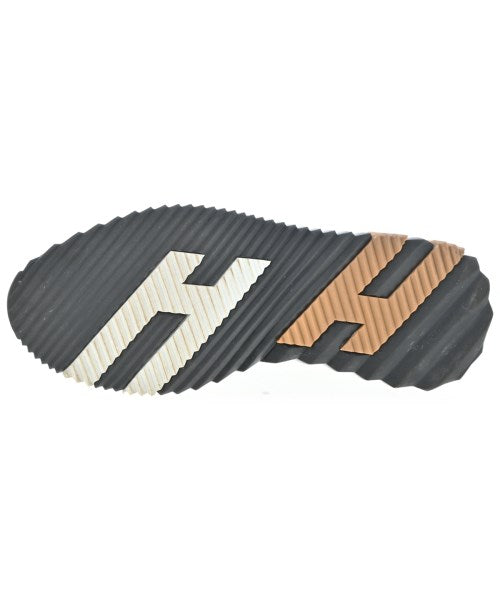 HERMES รองเท้าผ้าใบ