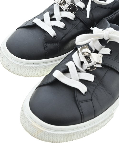 HERMES รองเท้าผ้าใบ