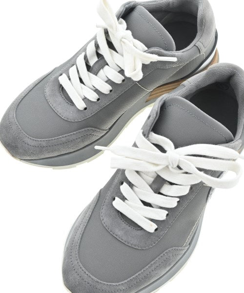 HERMES รองเท้าผ้าใบ