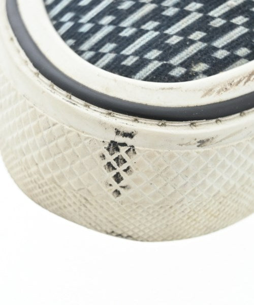 HERMES รองเท้าผ้าใบ