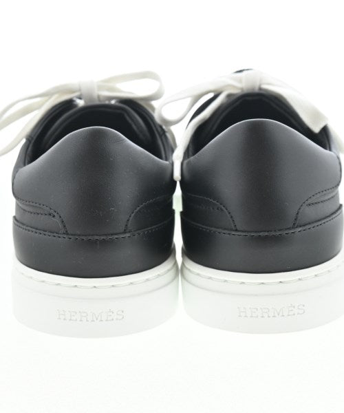 HERMES รองเท้าผ้าใบ