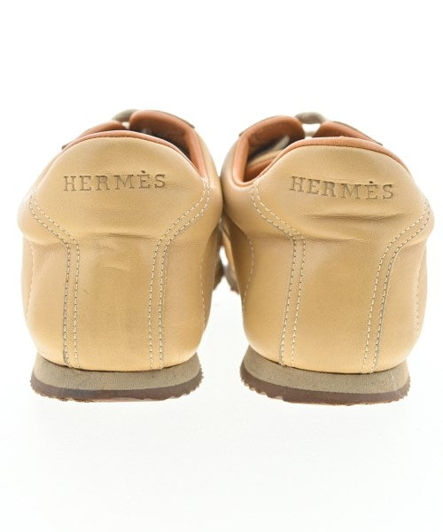 HERMES รองเท้าผ้าใบ
