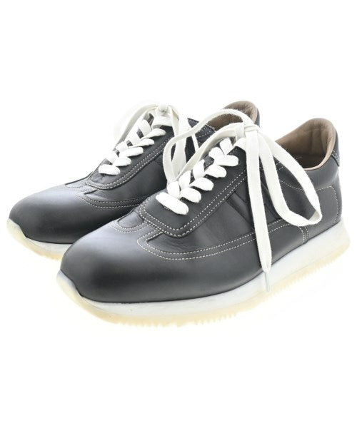 HERMES รองเท้าผ้าใบ