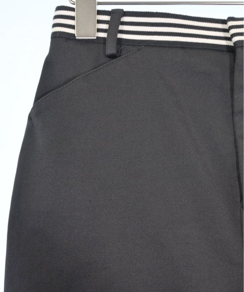 GUCCI กระโปรงยาวถึงเข่า
