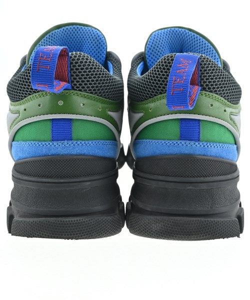 GUCCI รองเท้าผ้าใบ