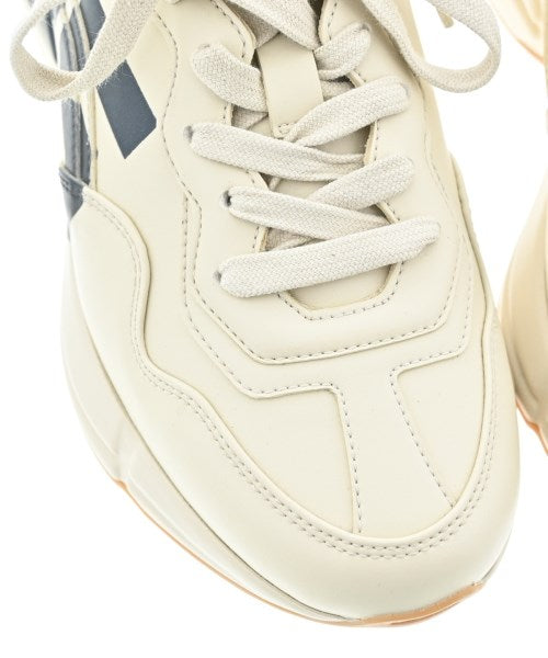 GUCCI รองเท้าผ้าใบ