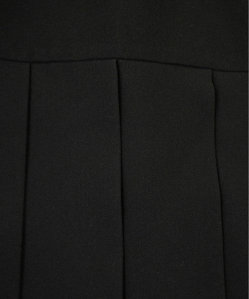 GUCCI กระโปรงยาวถึงเข่า