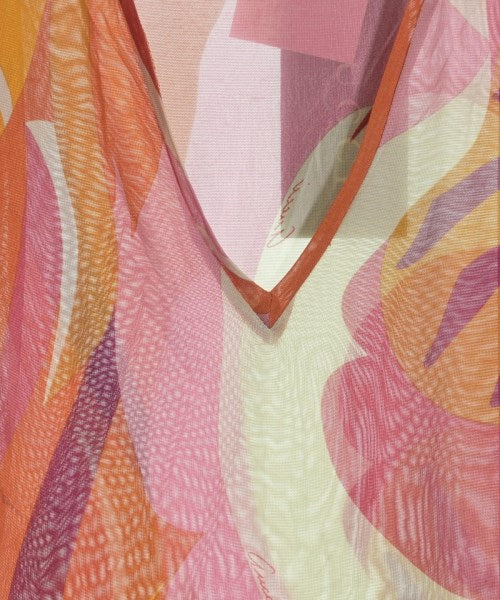 GUCCI เสื้อยืด/เสื้อท็อปส์