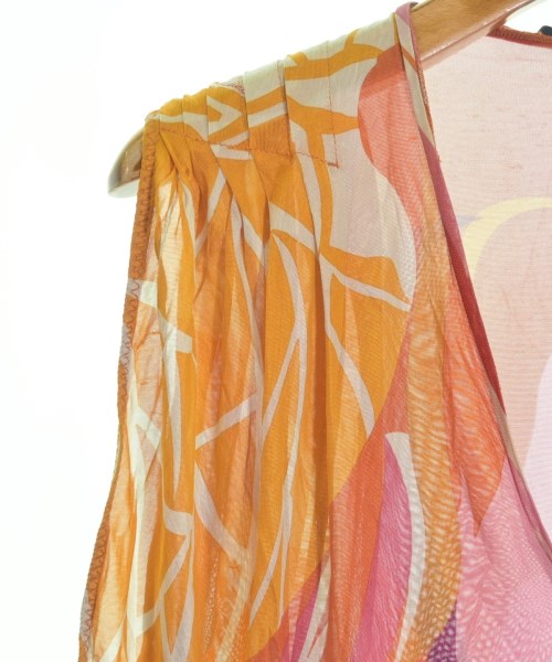 GUCCI เสื้อยืด/เสื้อท็อปส์