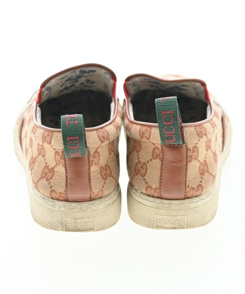 GUCCI รองเท้าผ้าใบ