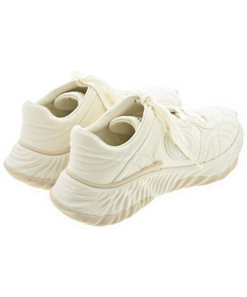 GUCCI รองเท้าผ้าใบ