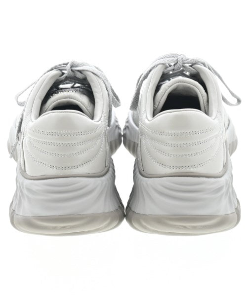 GUCCI รองเท้าผ้าใบ